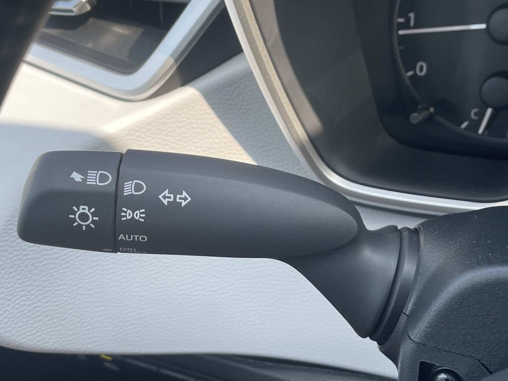 New 2026 Toyota Corolla SE FWD image 32