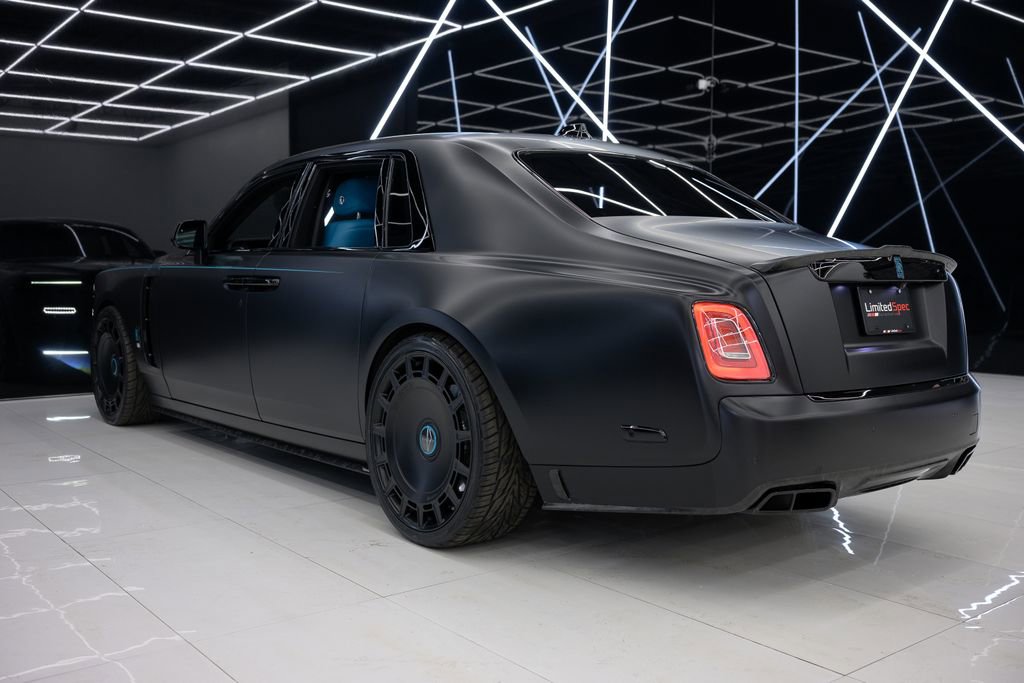 Used 2023 Rolls-Royce Phantom Sedan image 20