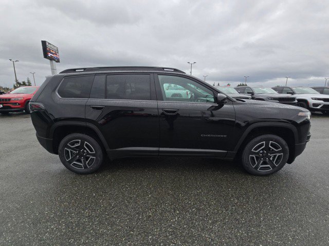 New 2026 Jeep Cherokee Laredo image 2