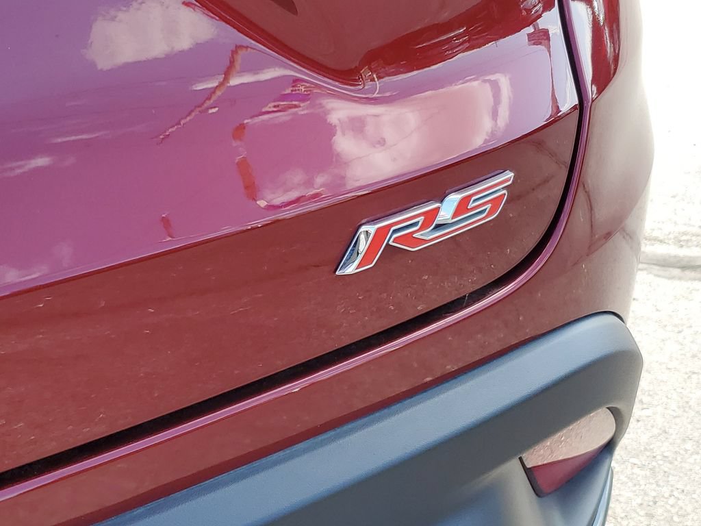 Used 2024 Chevrolet Trax RS w/ Sunroof Package FWD image 35