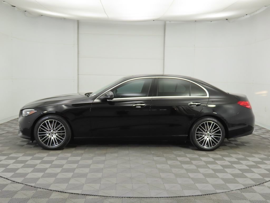 Used 2025 Mercedes-Benz C 300 Sedan image 8