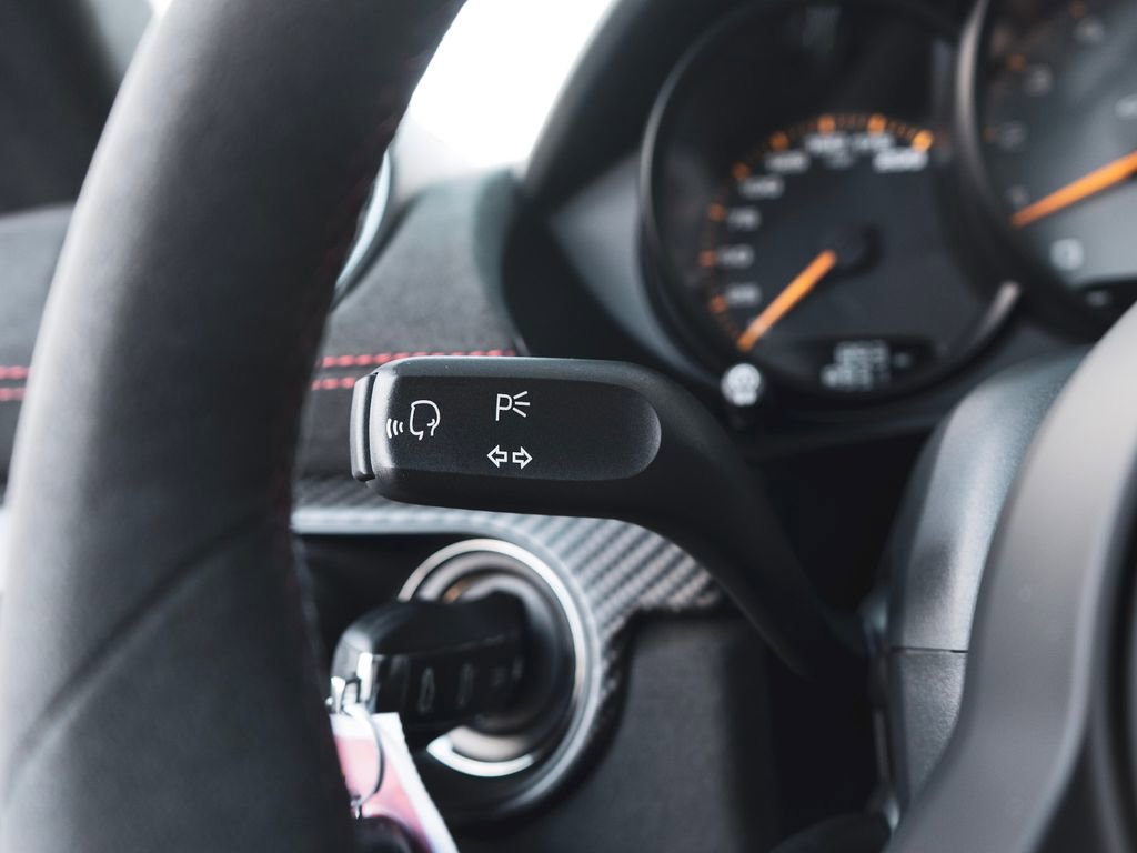 Used 2025 Porsche 718 Cayman GT4 RS image 17