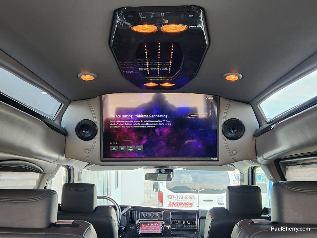 Used 2021 Chevrolet Express 2500 LS w/ Enhanced Convenience Package image 35