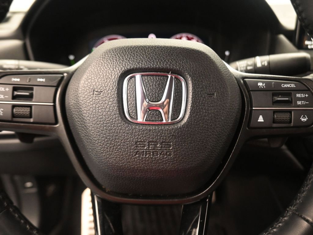 Used 2023 Honda Accord Sport image 11
