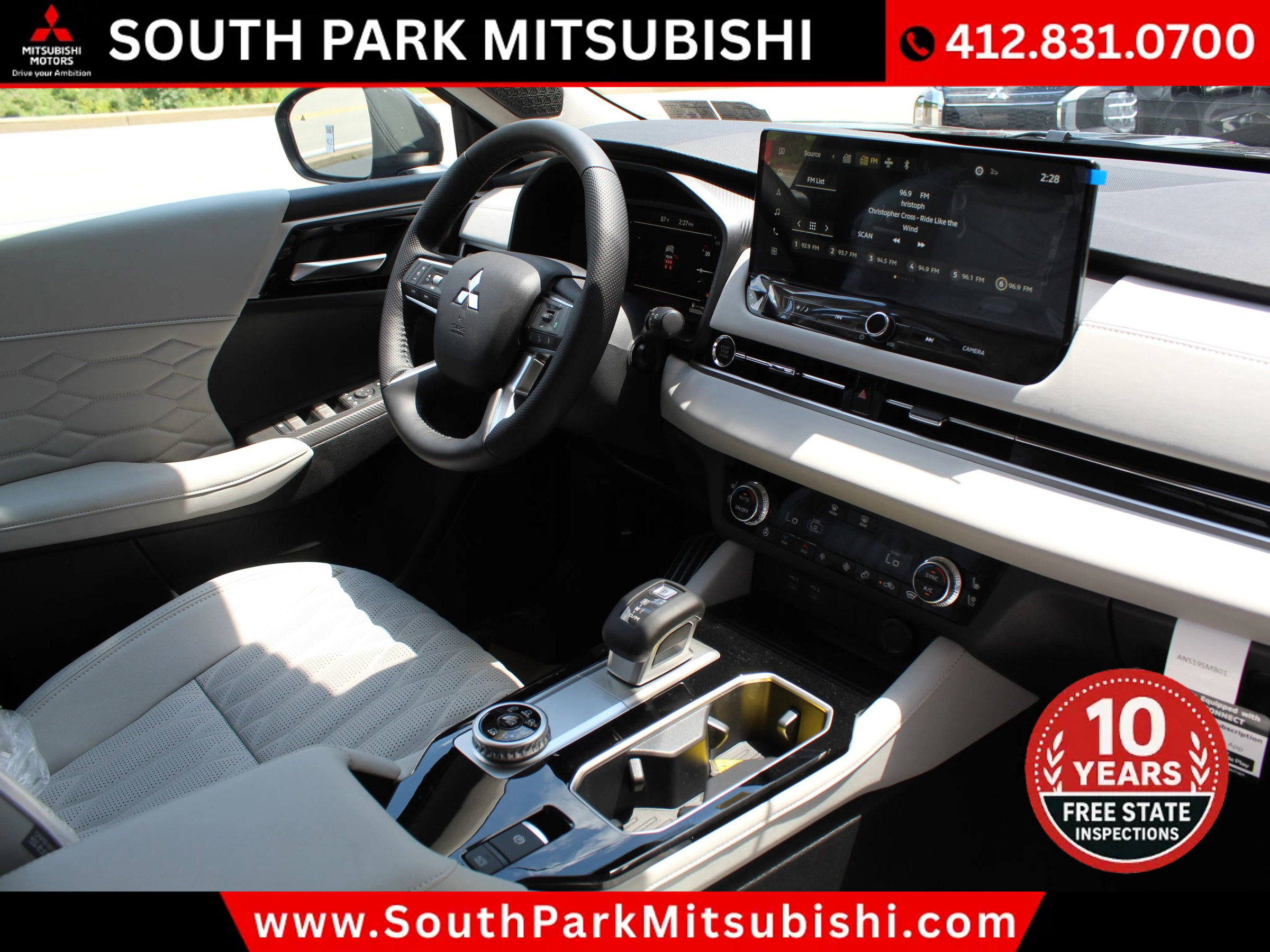 New 2025 Mitsubishi Outlander SEL image 10