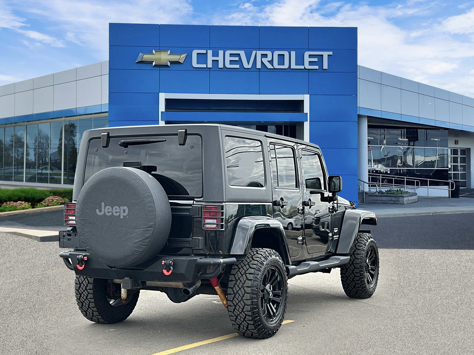 Used 2012 Jeep Wrangler Unlimited Sahara w/ Connectivity Group AWD/4WD image 4