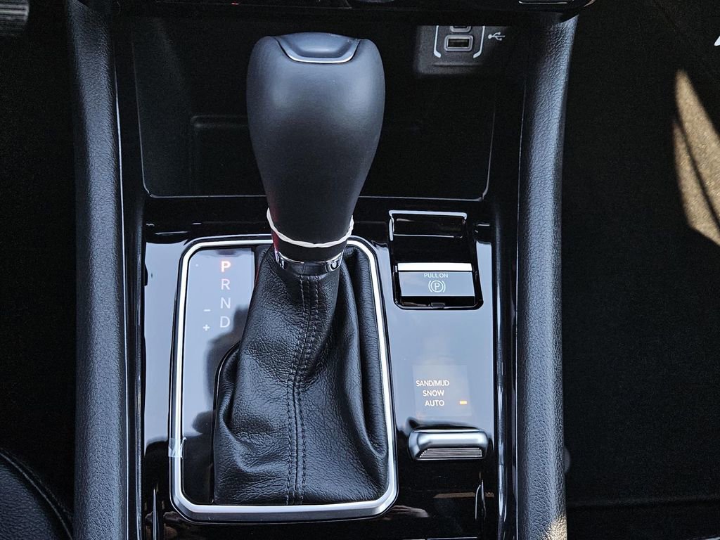 New 2026 Jeep Compass Latitude image 13