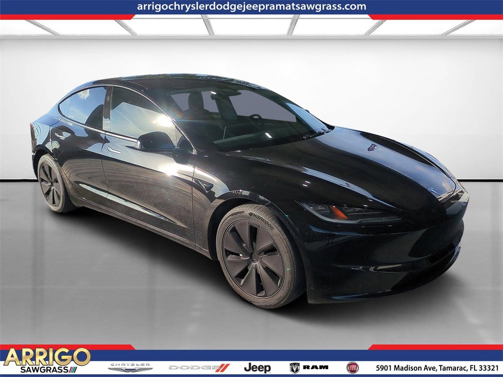 Used 2024 Tesla Model 3 Standard Range video 1
