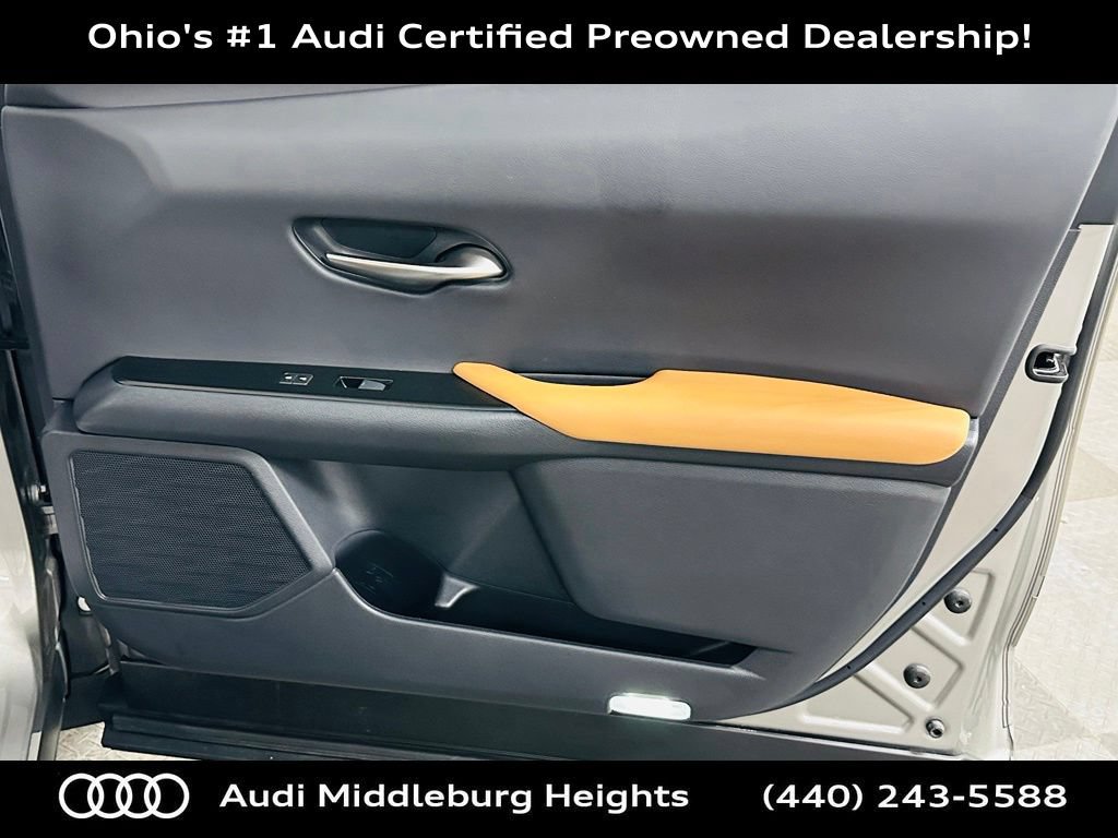 Used 2020 Lexus UX 250h w/ Premium Package AWD/4WD image 29