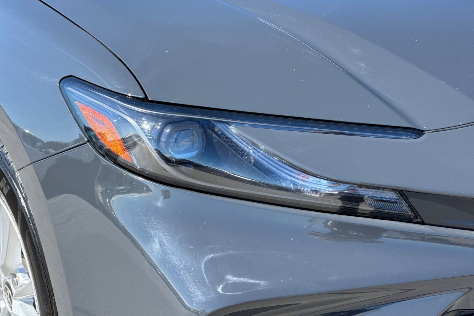 Used 2025 Toyota Camry LE w/ Convenience Package AWD/4WD image 12