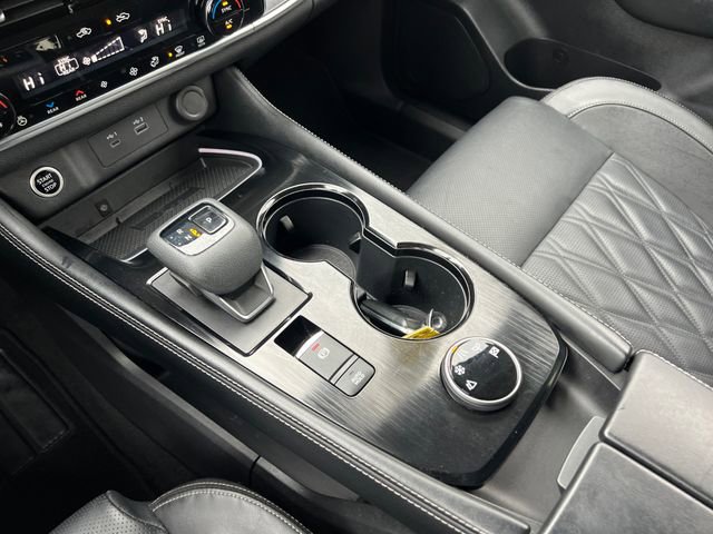 Used 2023 Nissan Rogue Platinum w/ Platinum Premium Package image 31