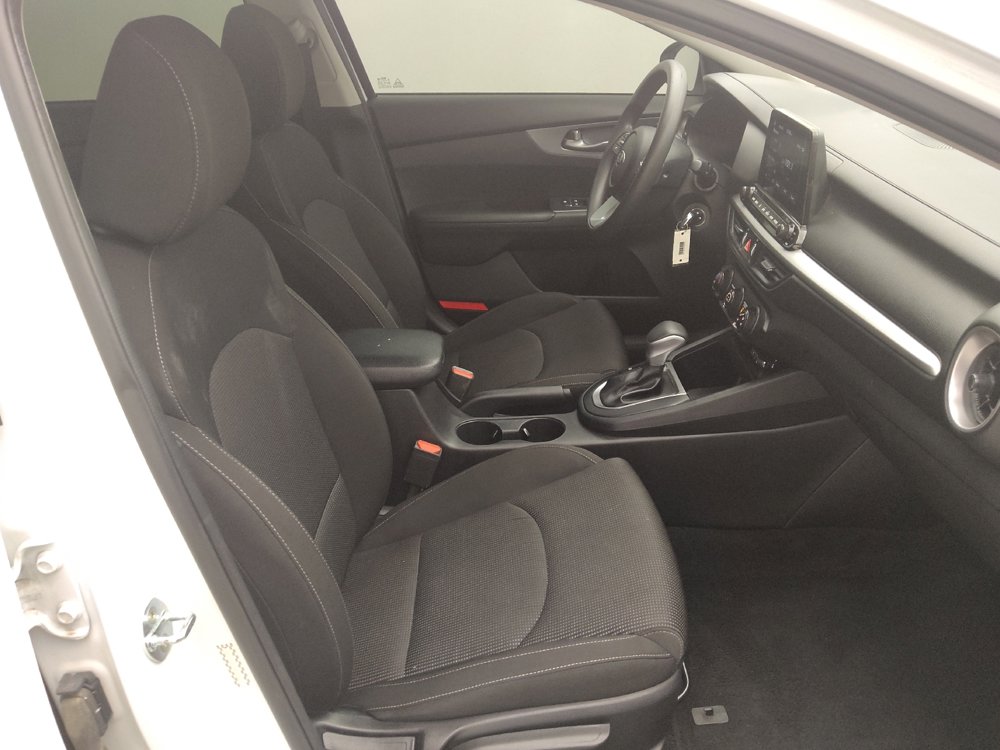 Used 2021 Kia Forte LXS image 21
