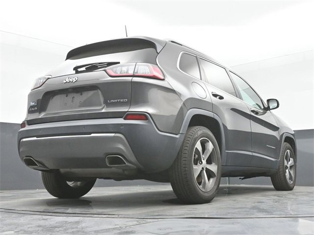 Used 2019 Jeep Cherokee Limited image 42