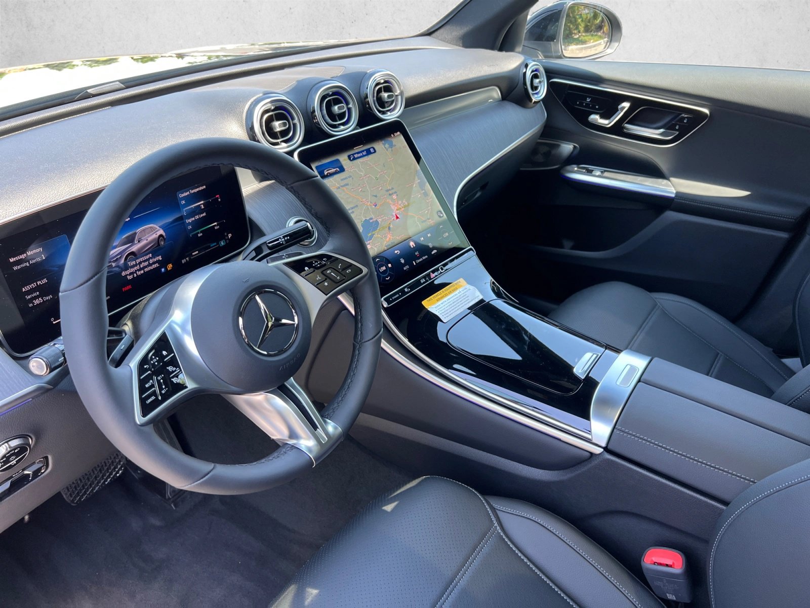 New 2026 Mercedes-Benz GLC 300 4MATIC image 11