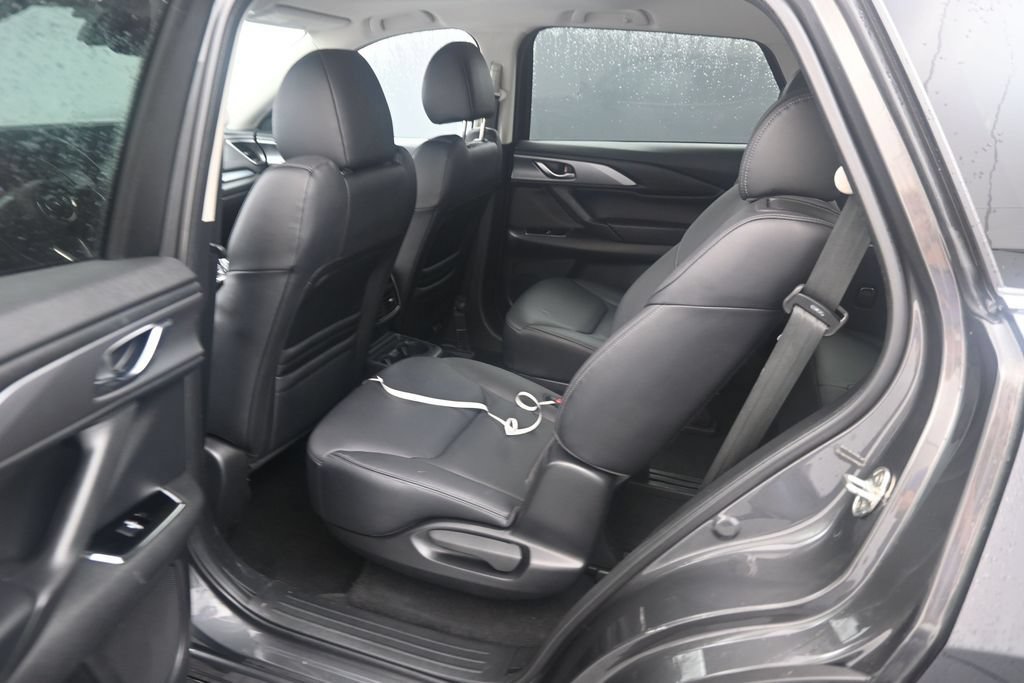 Used 2023 MAZDA CX-9 Touring Plus AWD/4WD image 18