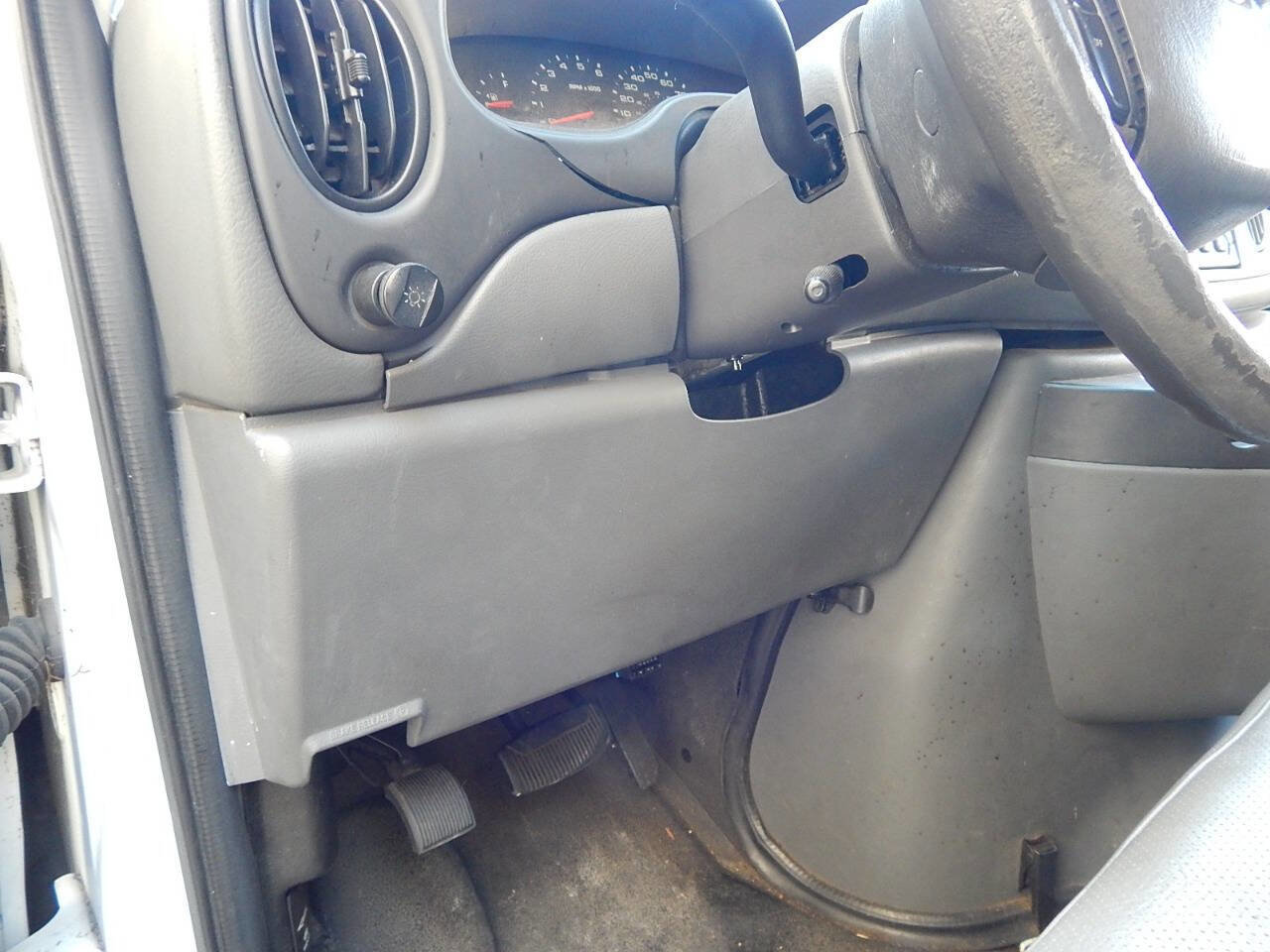 Used 2007 Ford E-250 and Econoline 250 RWD image 25