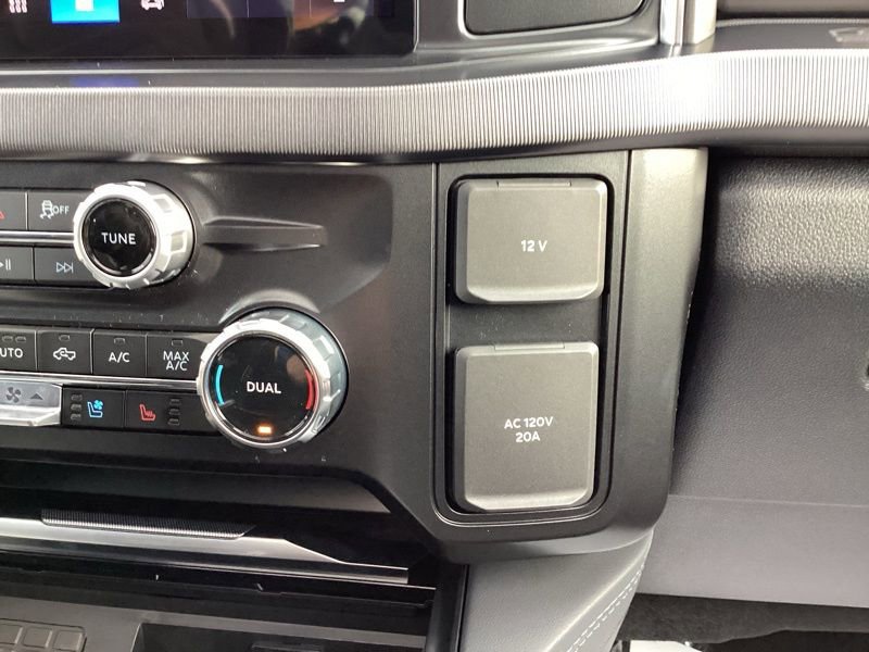 New 2026 Ford F250 Platinum image 43