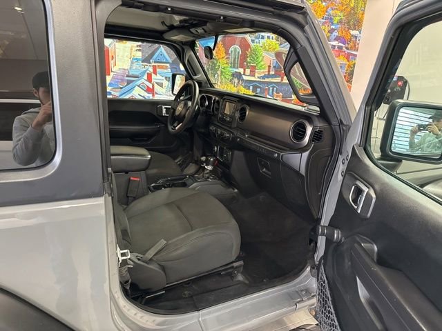 Used 2019 Jeep Wrangler Sport image 44