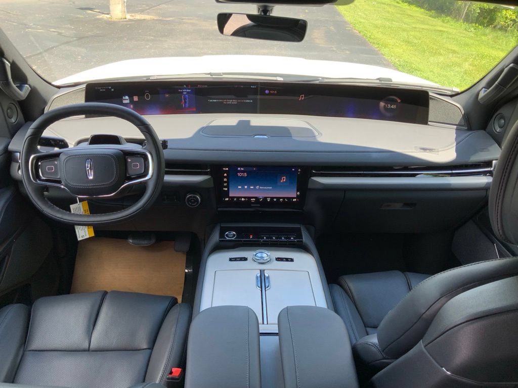 New 2027 Lincoln Navigator L Reserve AWD/4WD image 15