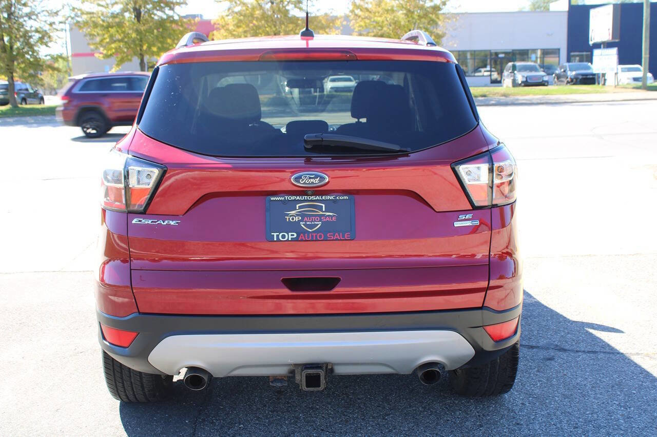 Used 2017 Ford Escape SE image 11