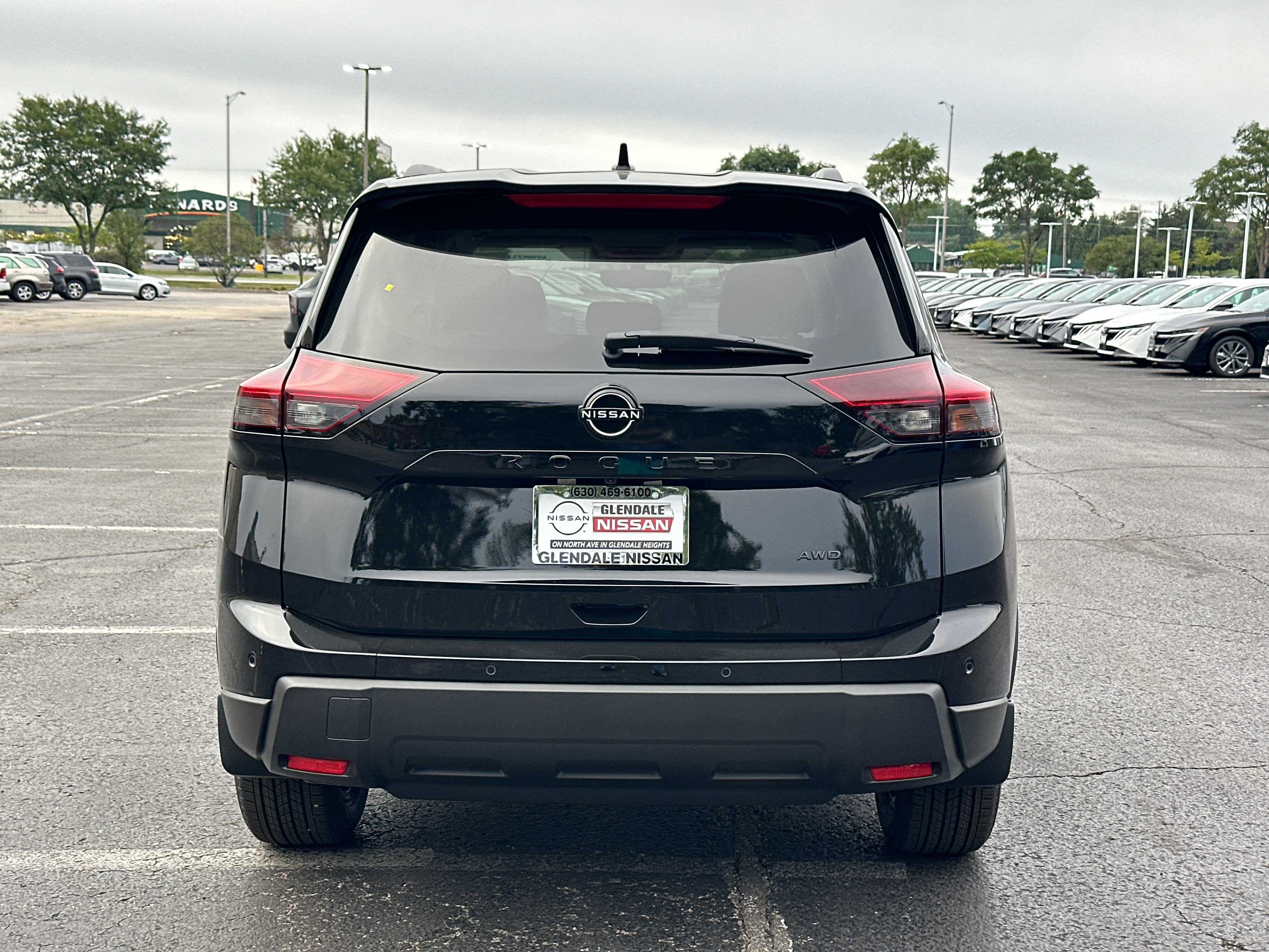 New 2026 Nissan Rogue Dark Armor AWD/4WD image 5