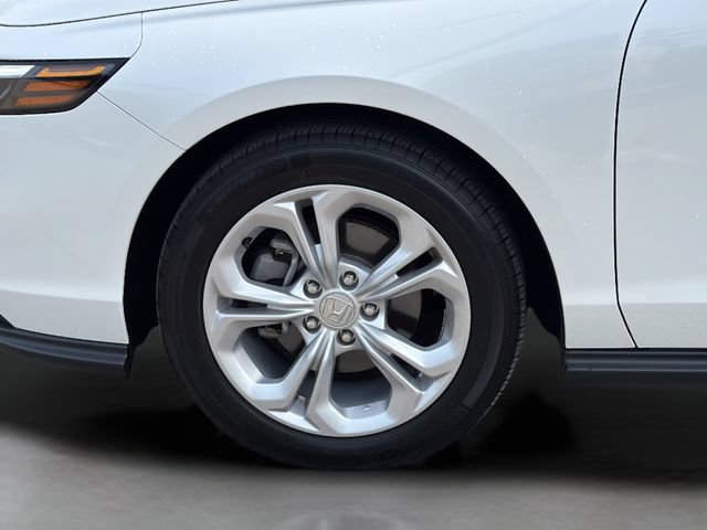 Certified 2025 Honda Accord LX image 5
