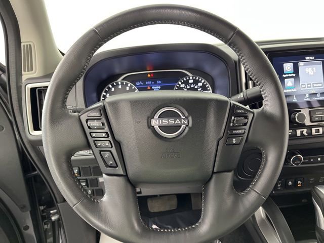 Used 2025 Nissan Frontier SV w/ SV Convenience Package image 21