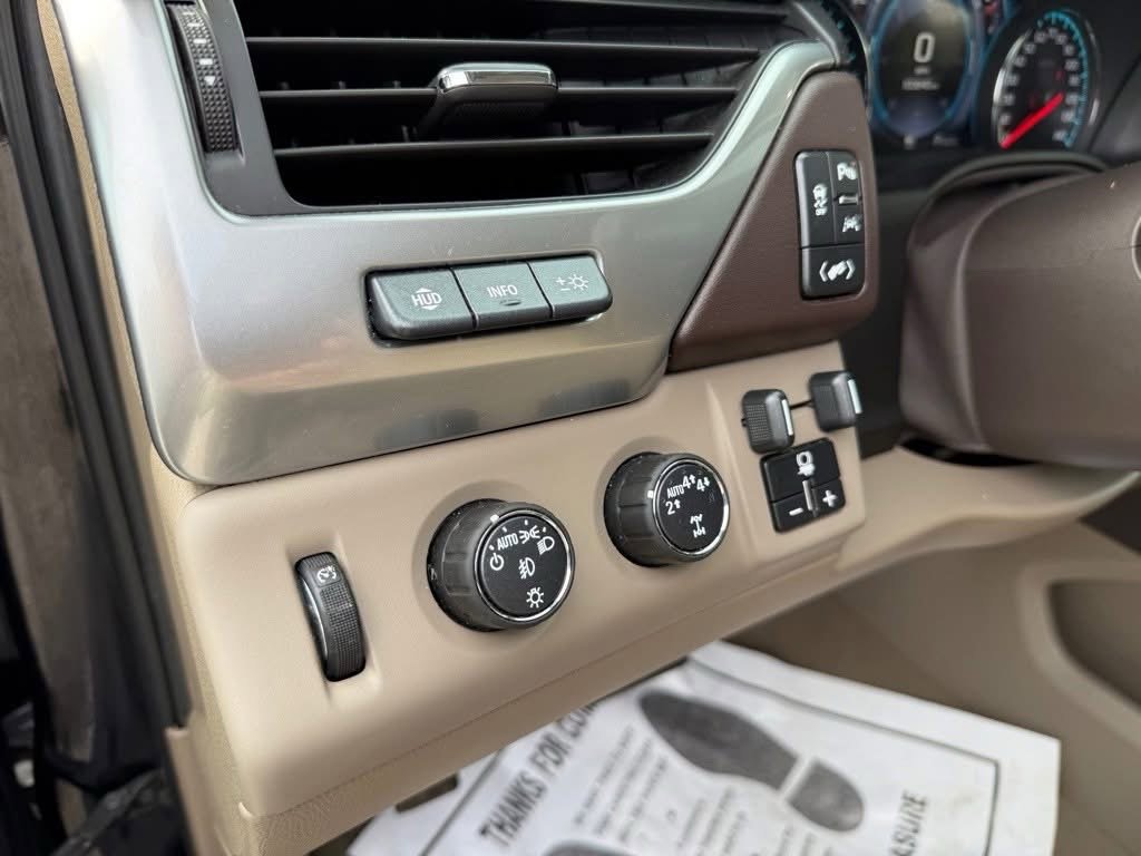 Used 2020 Chevrolet Suburban Premier image 13