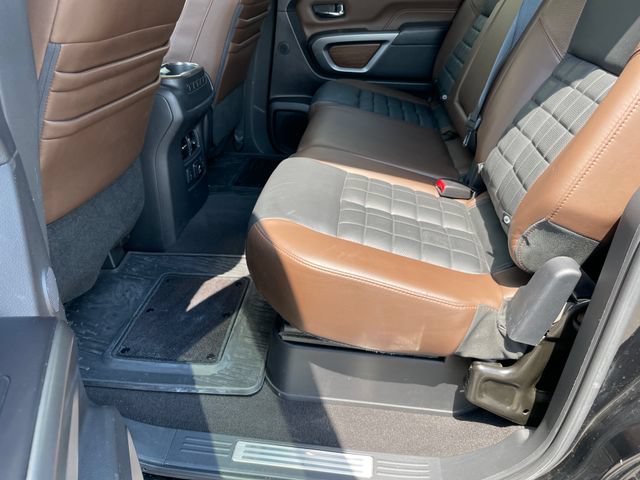 Used 2017 Nissan Titan Platinum Reserve AWD/4WD image 26