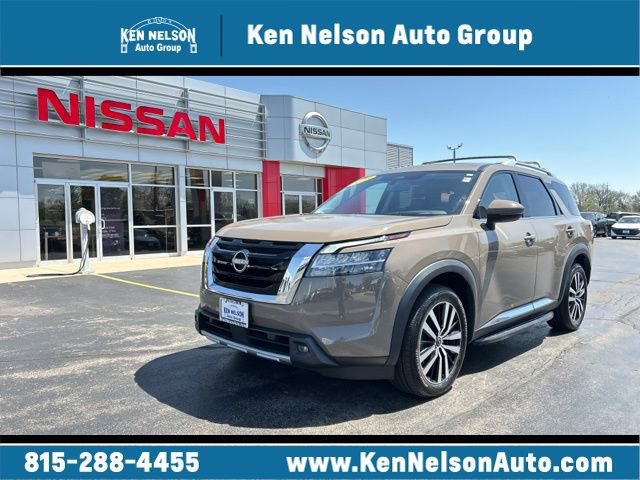 Used 2023 Nissan Pathfinder Platinum w/ Lighting Package (N93) AWD/4WD image 1