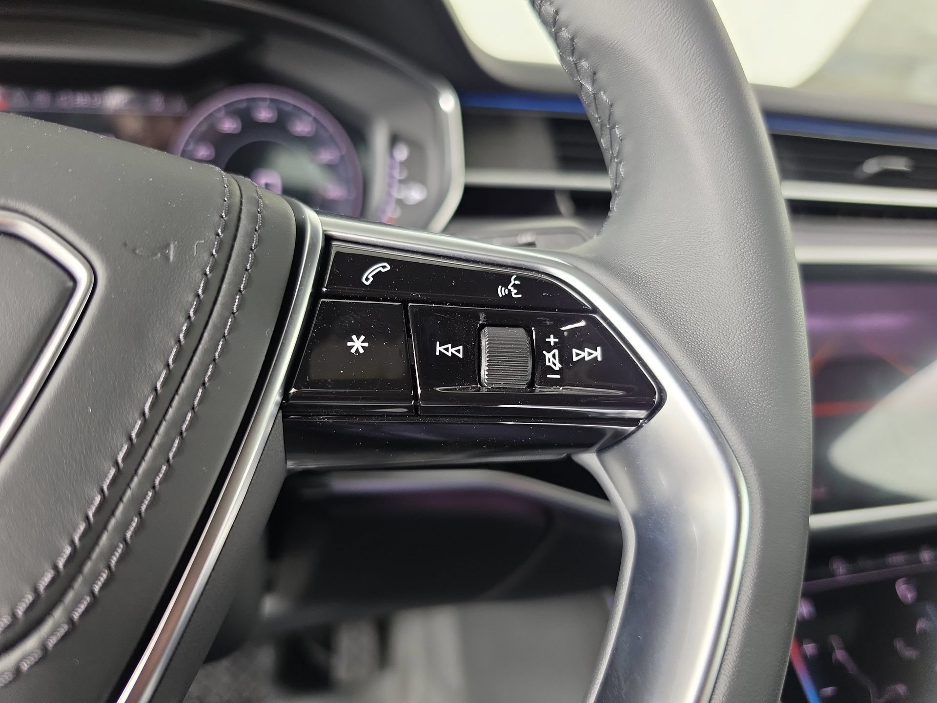 New 2026 Audi A8 L 3.0T AWD/4WD image 21