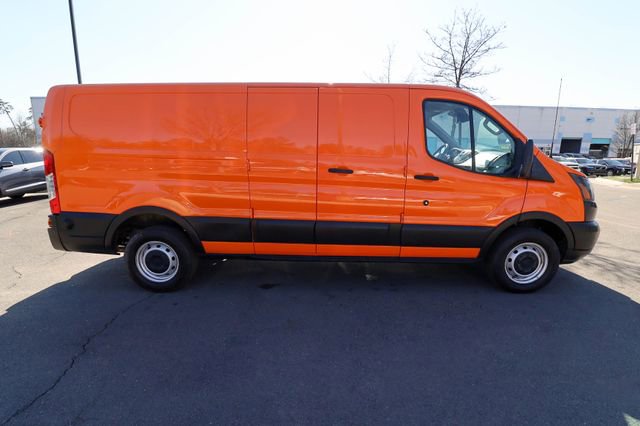 Used 2019 Ford Transit 150 148 Low Roof RWD image 17