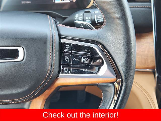 Certified 2024 Jeep Grand Cherokee Summit AWD/4WD image 40