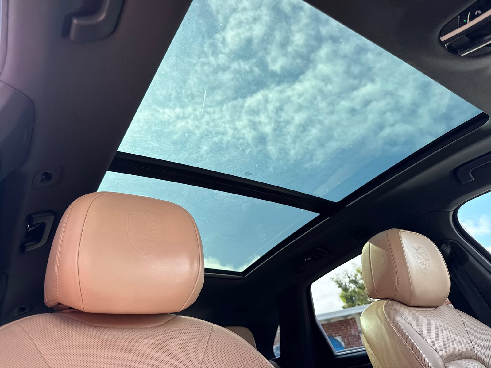 Used 2019 Porsche Cayenne AWD/4WD image 10