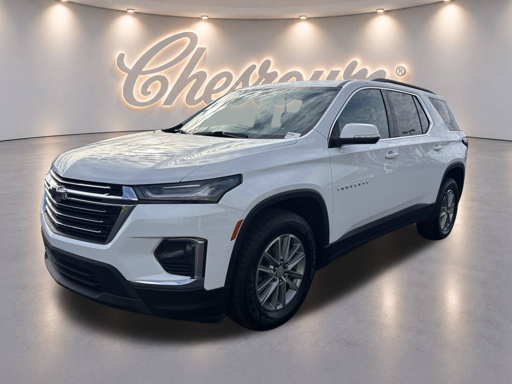 Used 2023 Chevrolet Traverse LT