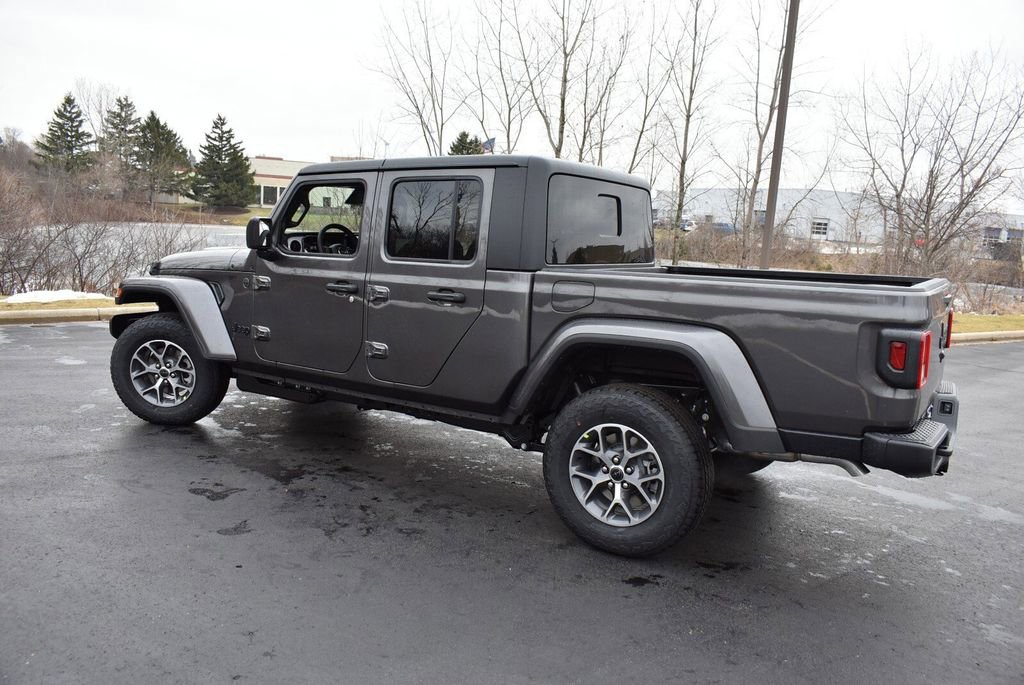 New 2026 Jeep Gladiator Sport AWD/4WD image 8