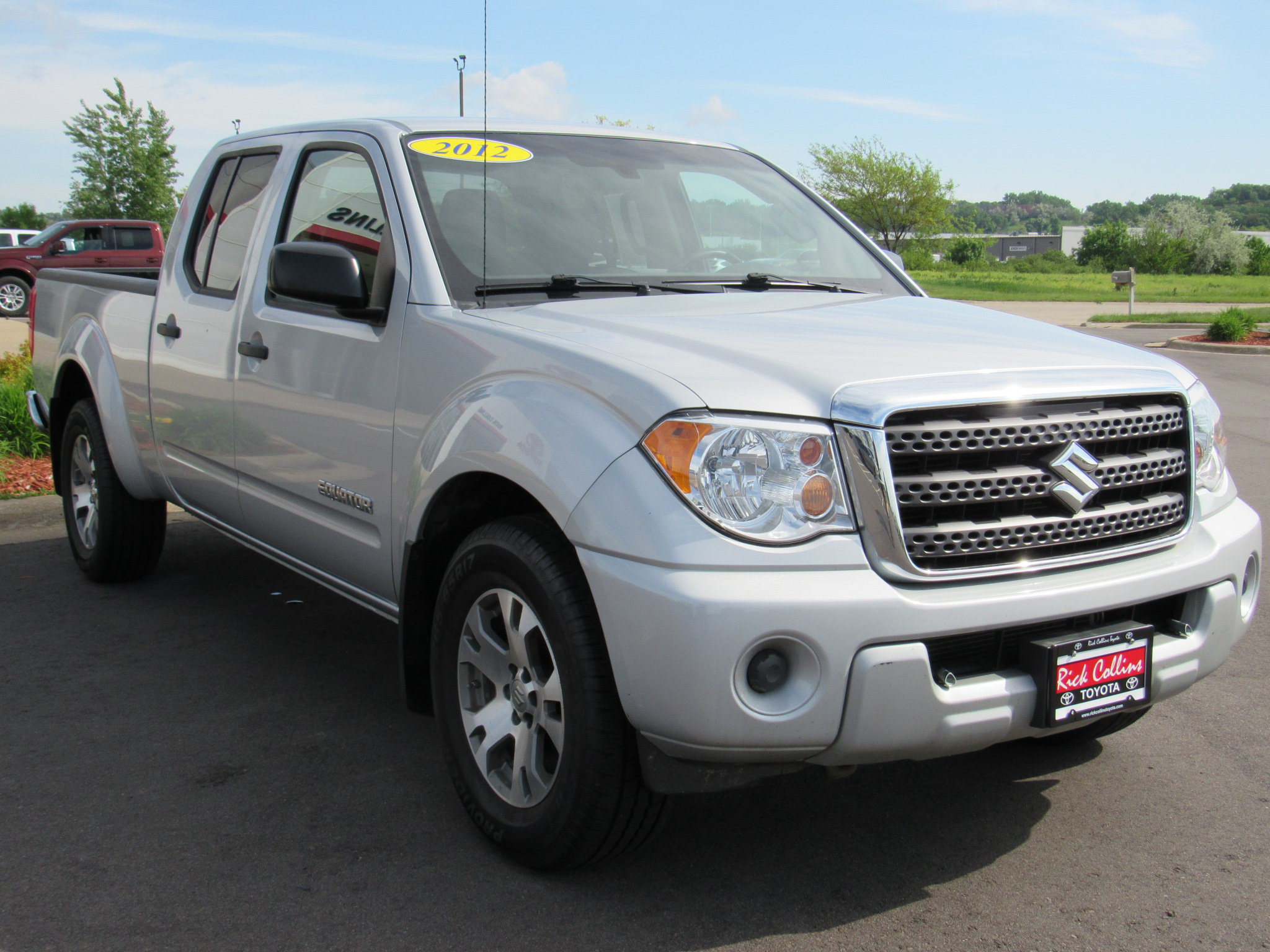 Used 2012 Suzuki Equator Sport AWD/4WD image 4