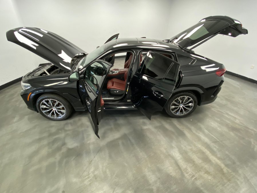 Used 2022 BMW X6 xDrive40i w/ M Sport Package AWD/4WD image 50
