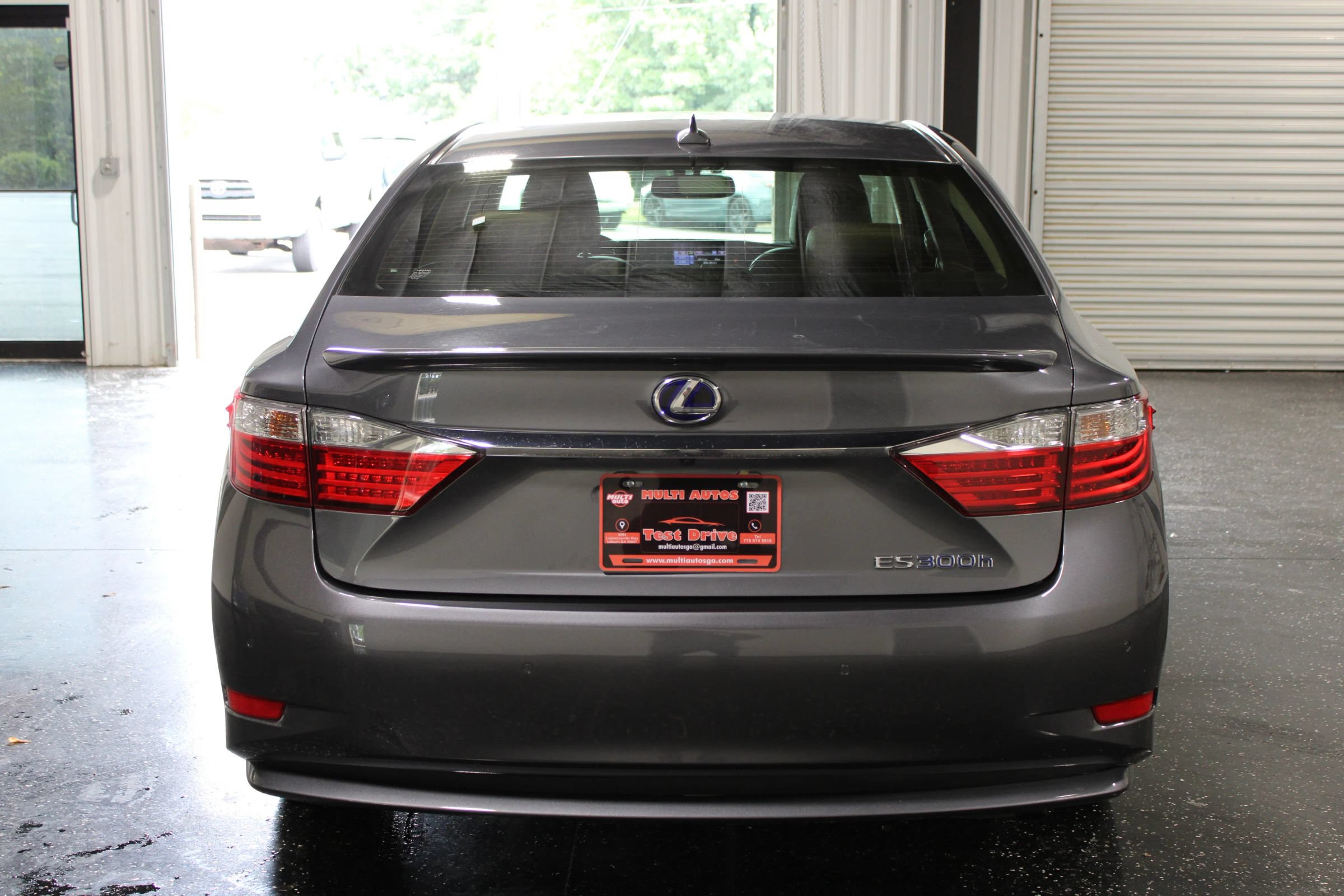Used 2013 Lexus ES 300h w/ Luxury Pkg FWD image 4