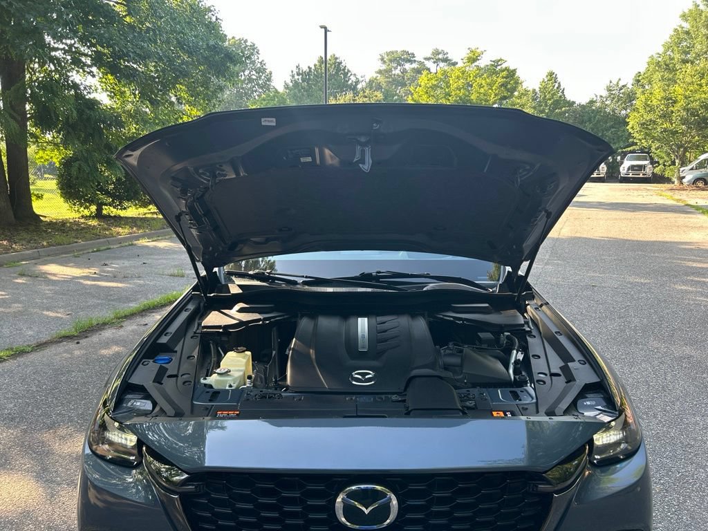 Used 2025 MAZDA CX-70 Plug-In Hybrid w/ Premium Plus AWD/4WD image 16