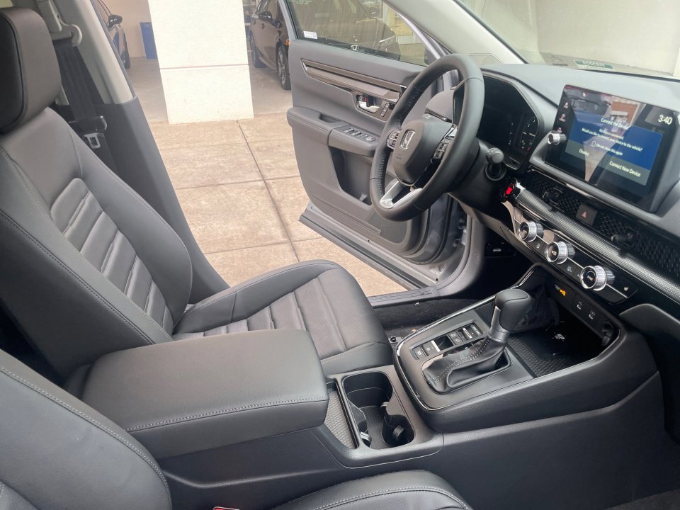 Used 2026 Honda CR-V EX-L image 29