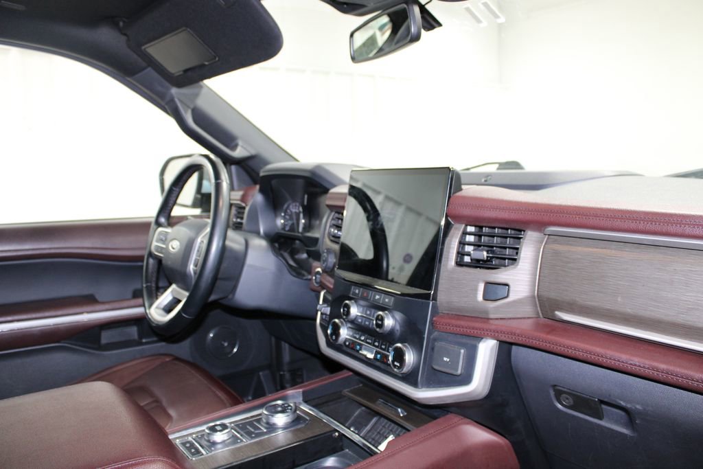 Used 2023 Ford Expedition Max Limited image 26