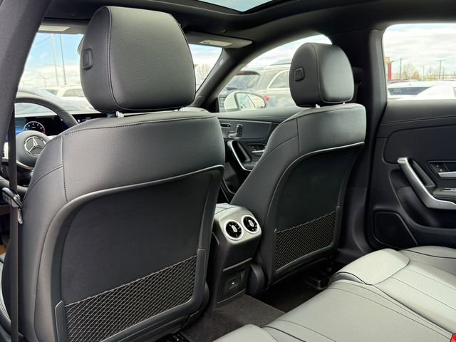 Certified 2025 Mercedes-Benz CLA 250 4MATIC image 33