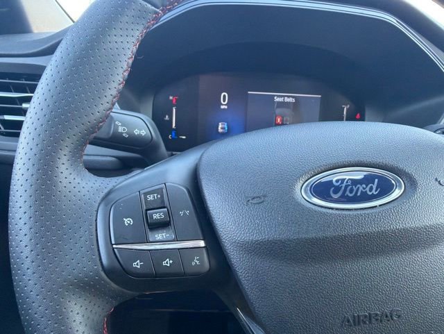 Used 2025 Ford Escape ST-Line FWD image 37