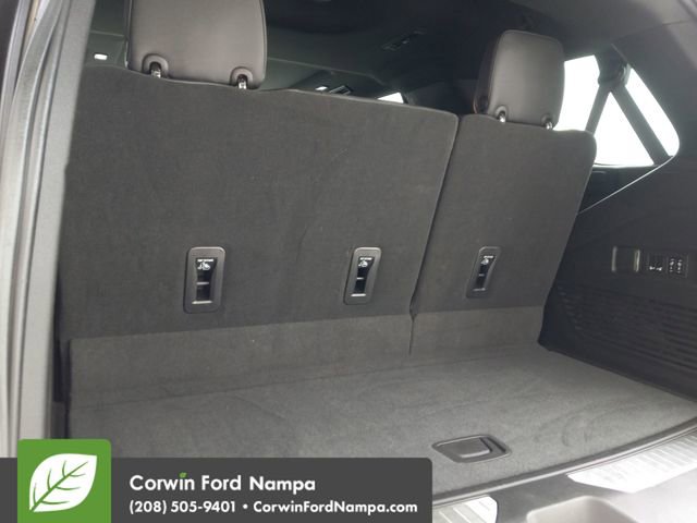 Used 2023 GMC Yukon AT4 image 28