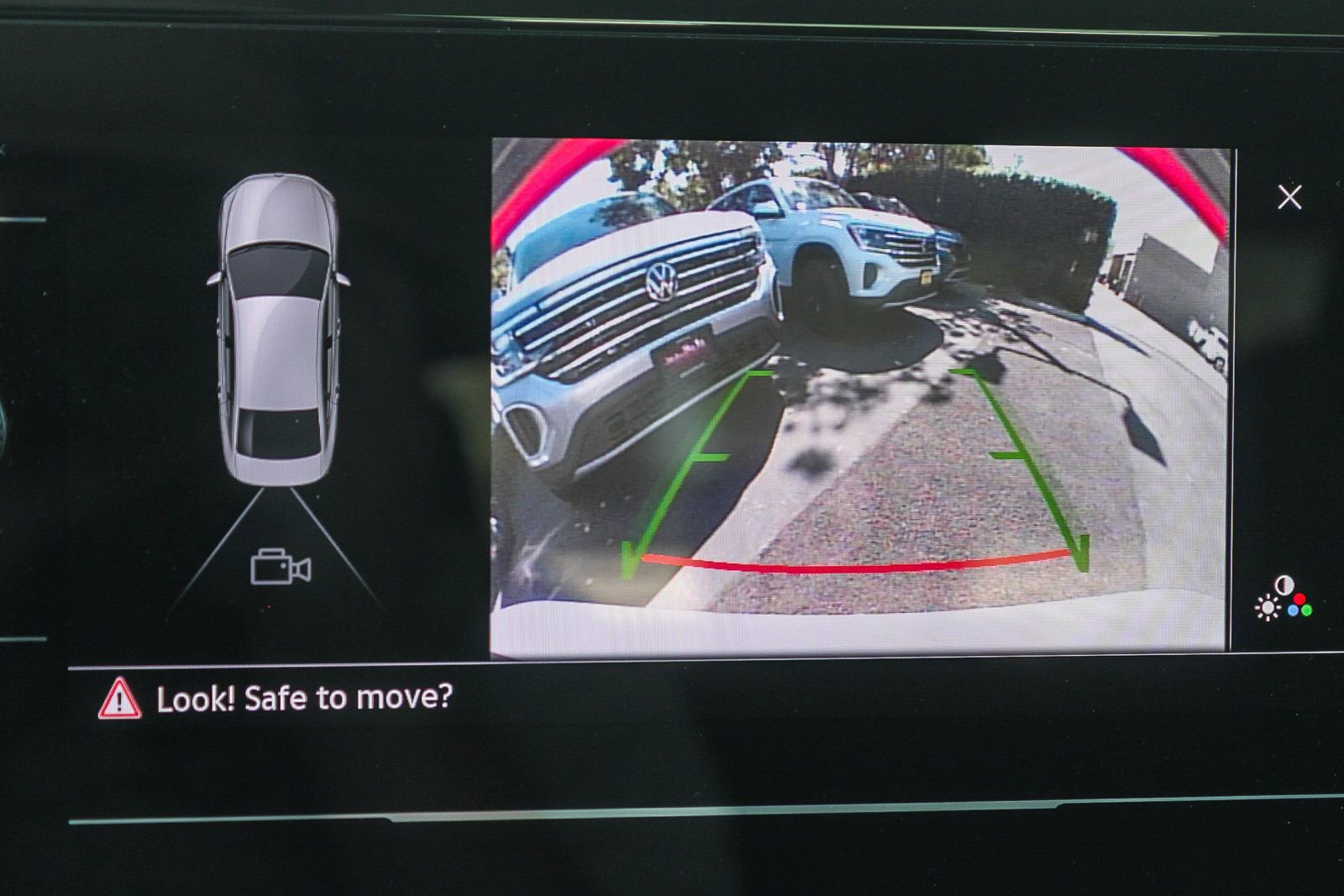 Used 2025 Volkswagen Jetta Sport FWD image 24