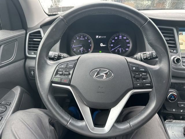 Used 2016 Hyundai Tucson Limited w/ Option Group 03 AWD/4WD image 22