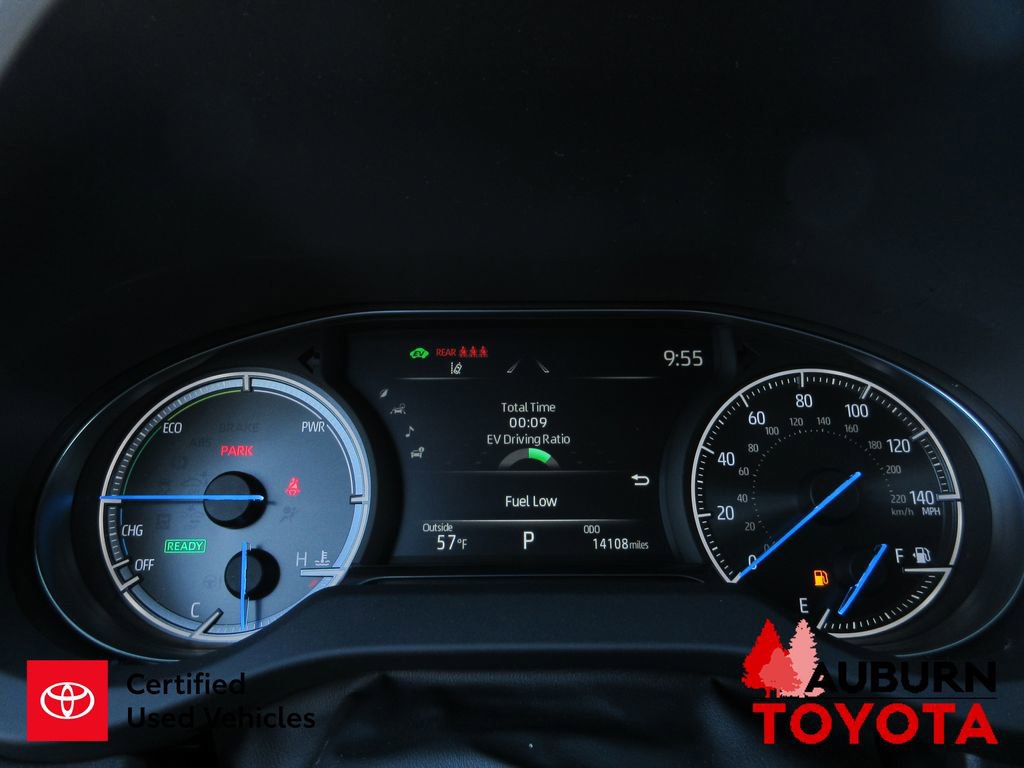 Certified 2024 Toyota Venza LE image 15