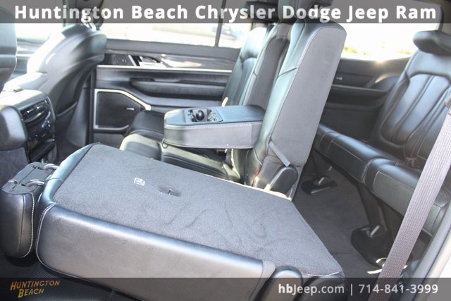 Used 2022 Jeep Wagoneer Series III image 45
