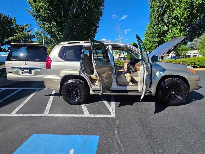 Used 2004 Lexus GX 470 AWD/4WD image 24